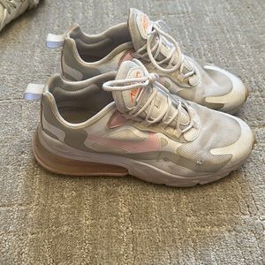 pink women’s niki air max tennis shoes